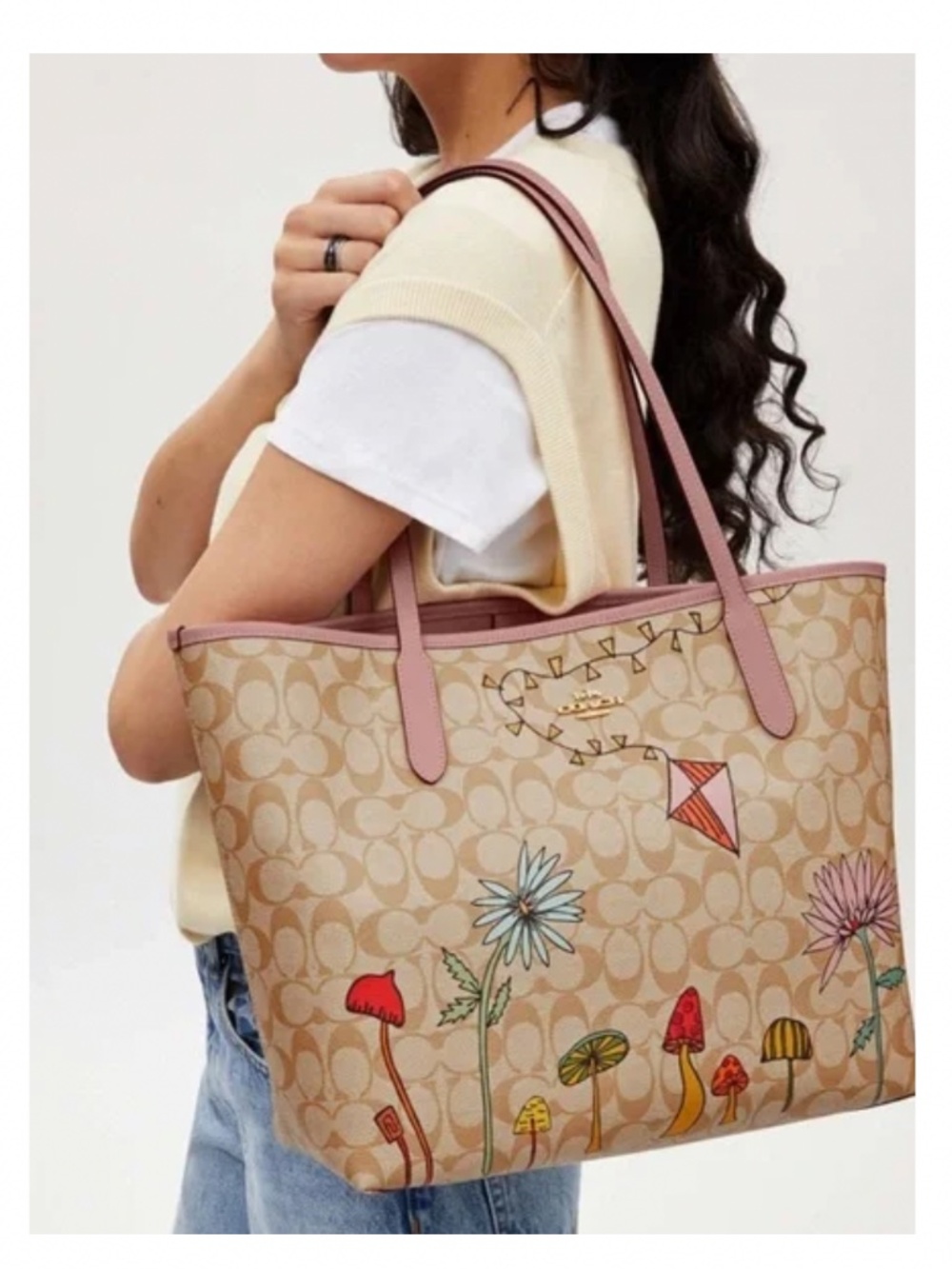 NWT Observed by Us COACH outlet LARGE CITY TOTE - Picture 5 of 5